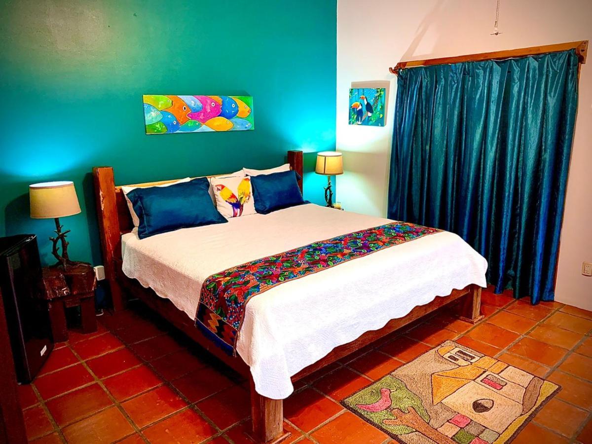 Toucan Lane Hotel And Restaurant Nuevo Arenal Ngoại thất bức ảnh