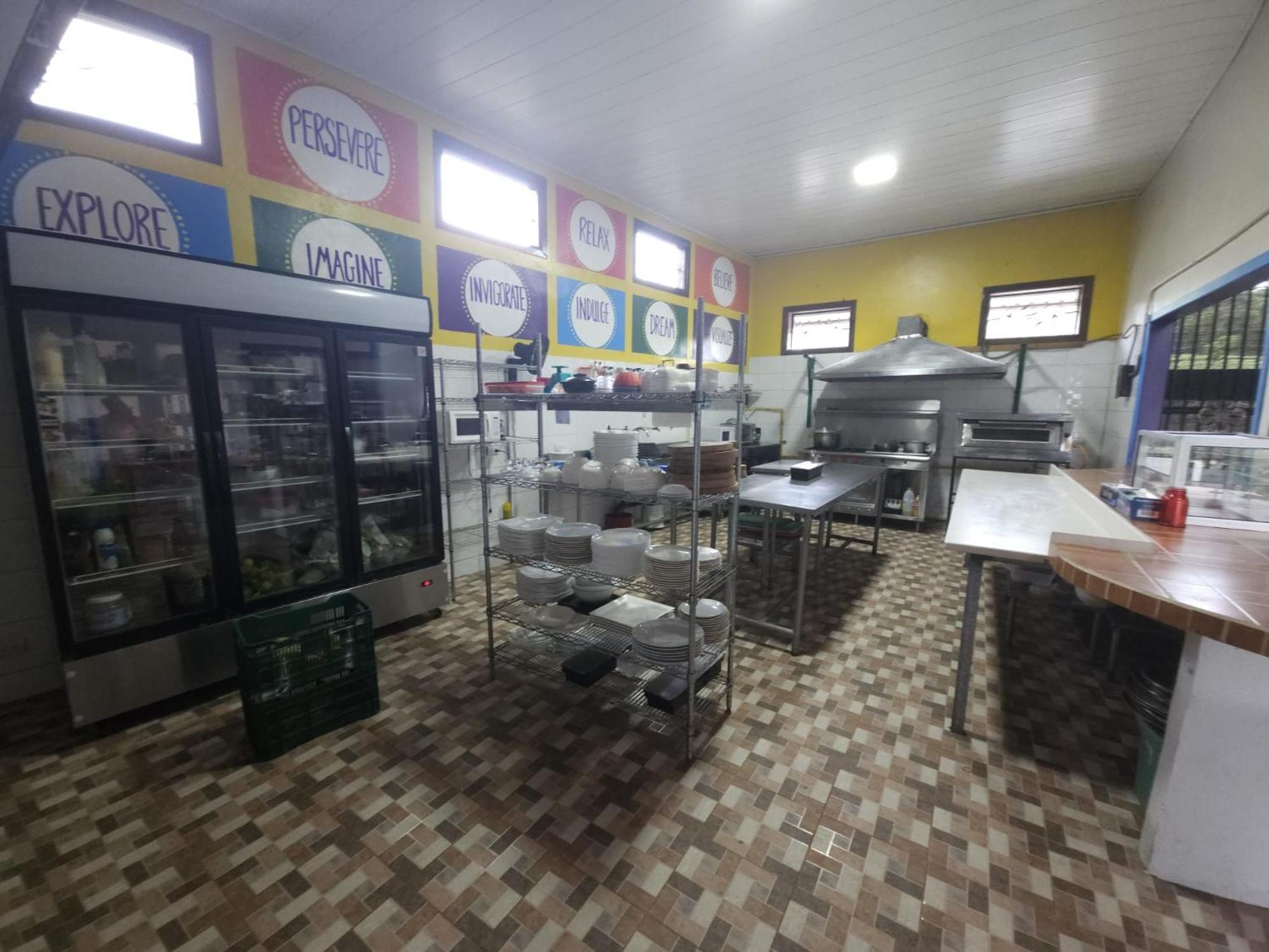 Toucan Lane Hotel And Restaurant Nuevo Arenal Ngoại thất bức ảnh