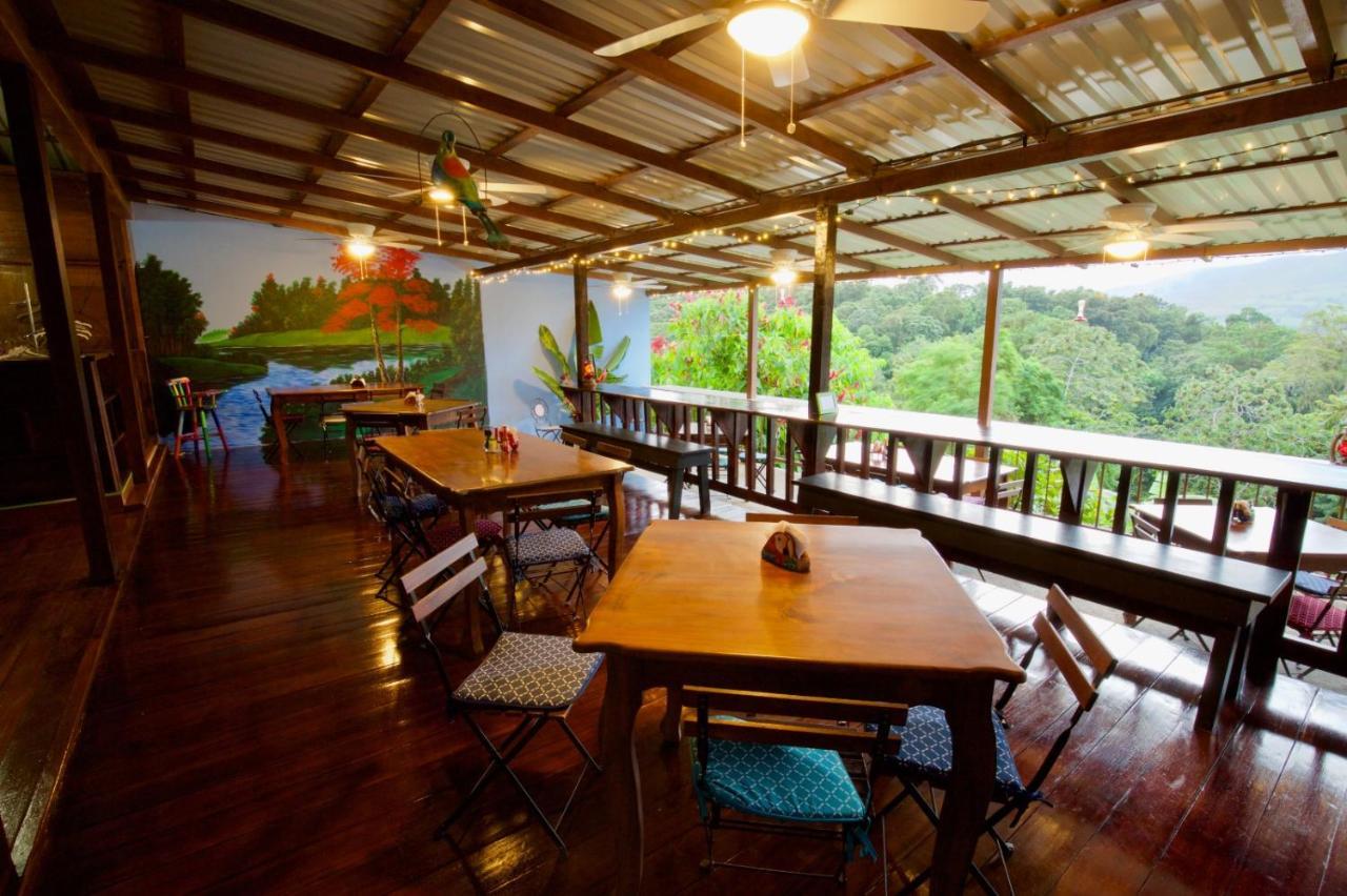 Toucan Lane Hotel And Restaurant Nuevo Arenal Ngoại thất bức ảnh